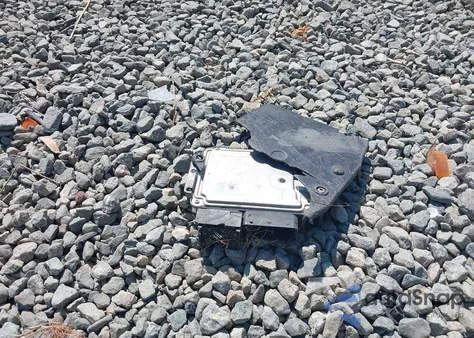 2013 Ford Focus Se из США, поврежденный, VIN 1FADP3F28DL247249